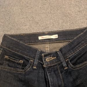 Levi's 710 Dark Wash Super Skinny jeans size 25